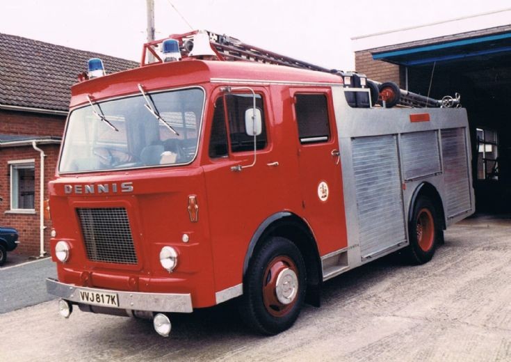 Dennis 'D' series, (Jaguar engine) Ledbury H&WFB.