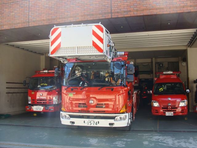 TL Hino-Magirus Ueno FS Tokyo FD