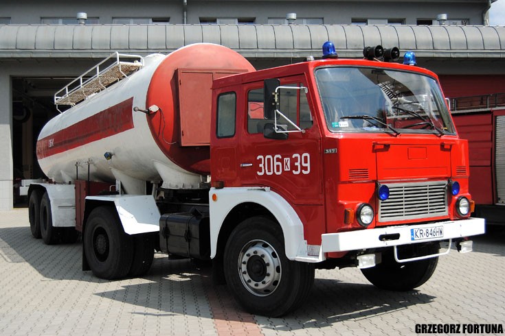 Fire Engines Photos - SCZ 18 Jelcz C317 - JRG 6 Kraków