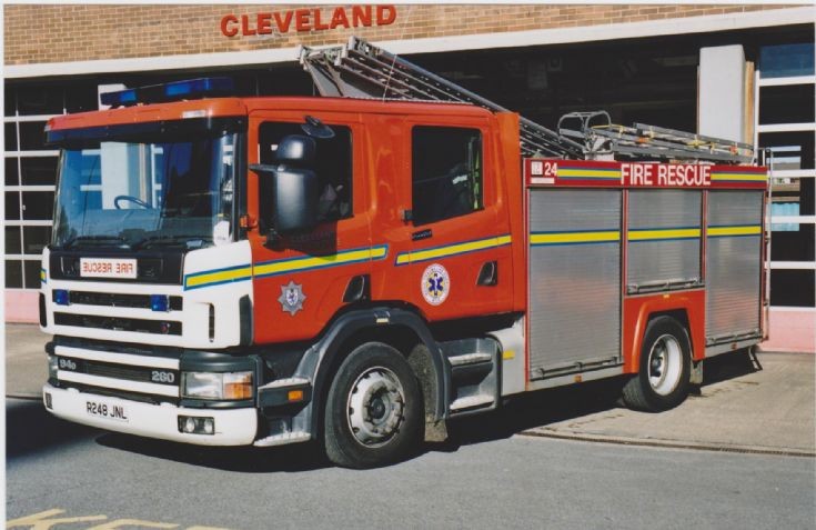Cleveland Scania 94D (024)