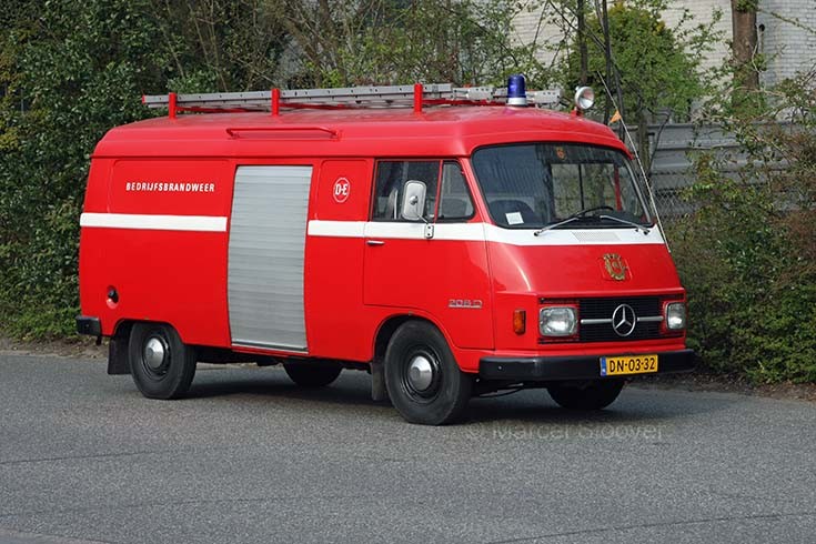 Works FB Sara Lee DE Joure Mercedes L206D
