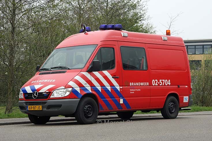 Brandweer Sneek Mercedes Sprinter 02-5704