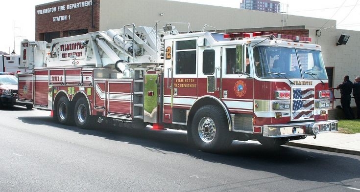 2008 Pierce Tower-Ladder Wilmington DE