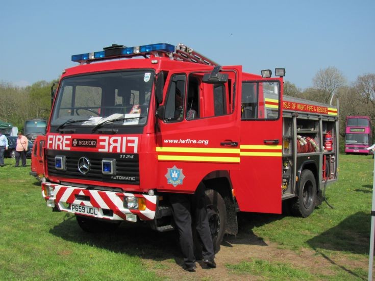 Mercedes Wight Fire service