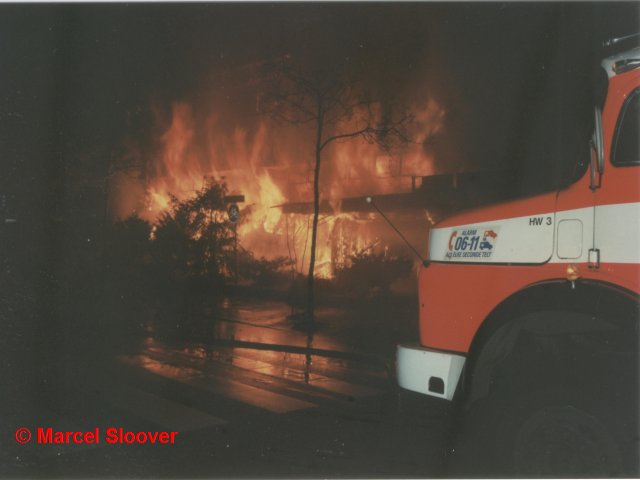 Shopping centre fire