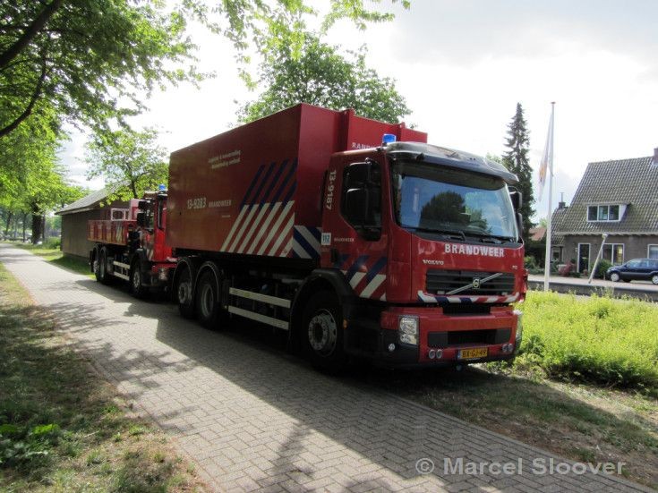 Prime mover Amsterdam Volvo FE320 13-9187