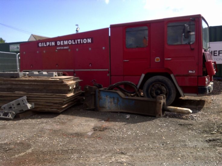 Dennis  RS   1985     8-6-11