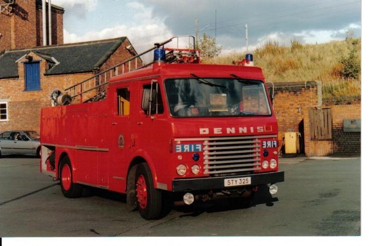 Dennis F131 Pump