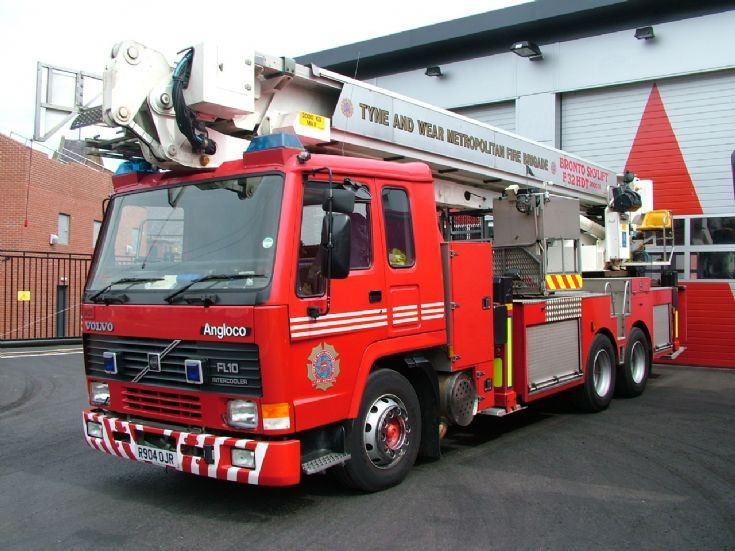 Volvo FL10 Aerial Platform, Tyne and Wear.