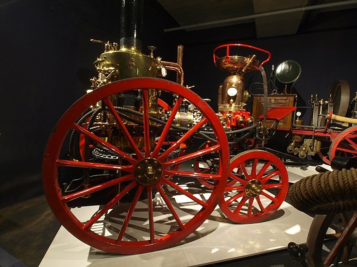 1875 horse drawn engine
