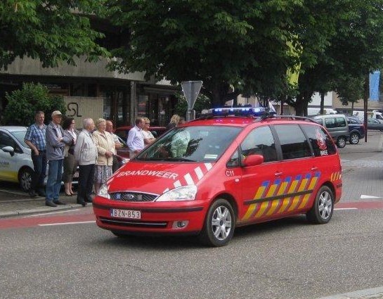 2006 Ford Commando wagen / car