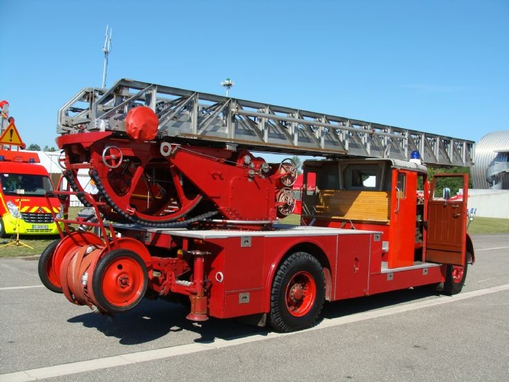 TL Metz Saurer Basel Fire Department, Switzerland