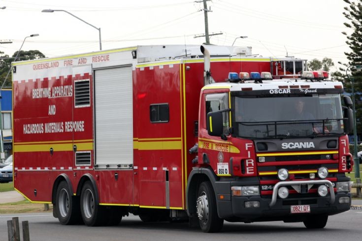 Scania 124g 360 BA Hazmat Canon Hill