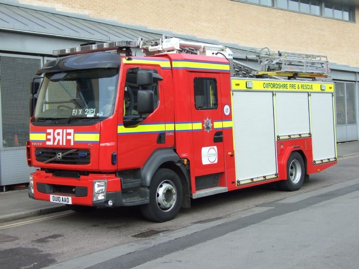 Oxfordshire Fire & Rescue Service Volvo FL240