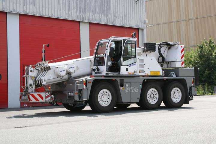 Merck Werkfeuerwehr Demag Crane