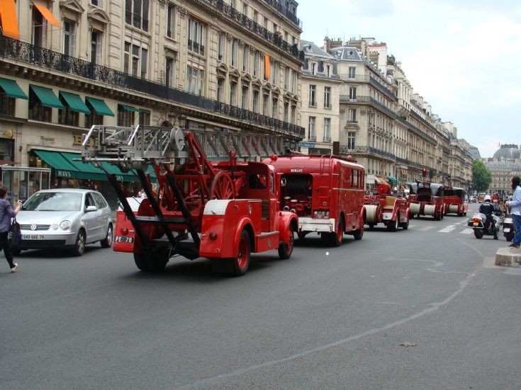 Pompiers de Paris Parade