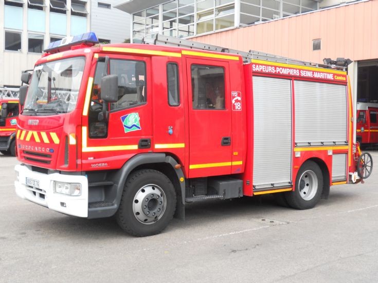 Iveco EuroCargo Fourgon Pompe