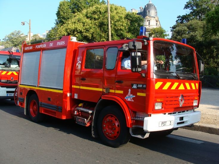 Renault Pumper Paris PST 3
