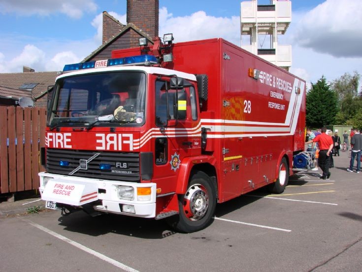 B&LF&RS Volvo ERU at Stopsley FS 2010