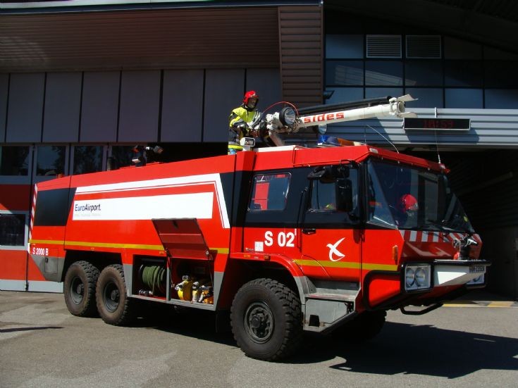 EuroAirport Fire Service (Basel-Mulhouse) Tender