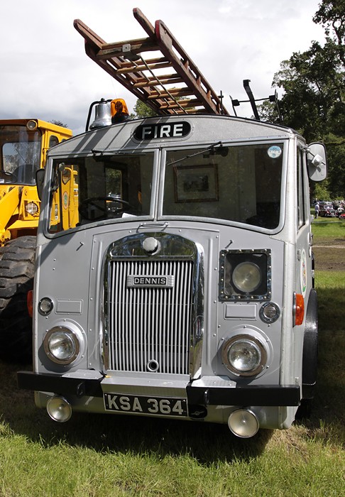 Dennis F8 KSA364