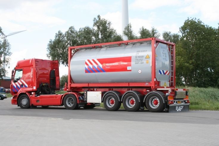 Terneuzen Renault Premium truck back