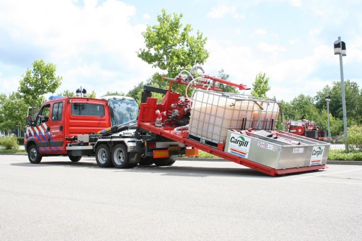 Brandweer Cargill Iveco Prime mover back