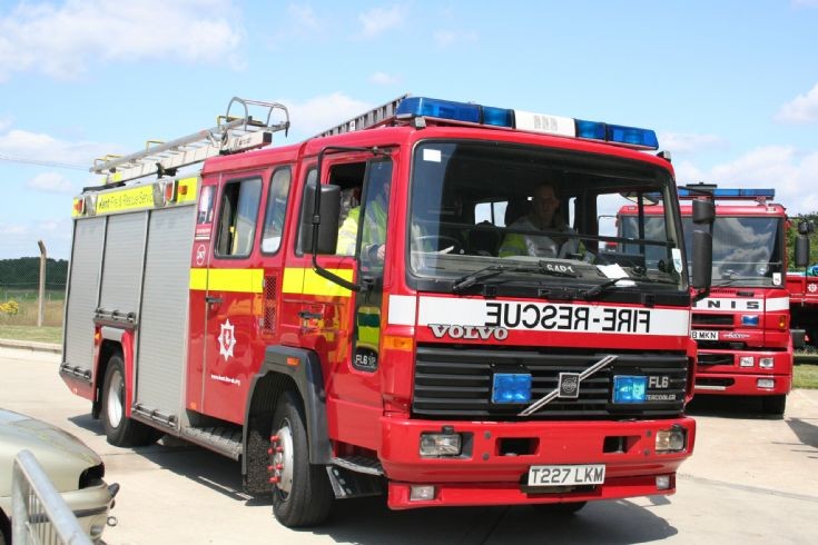 Kent Fire & Rescue Volvo FL6