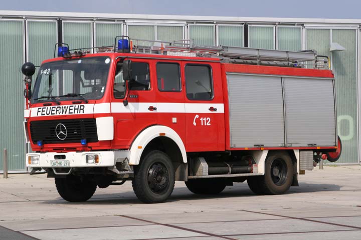 Wrrkfeuerwehr Merck Mercedes pumper