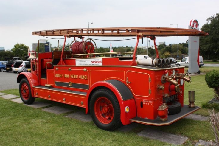 BUN 699 Leyland back