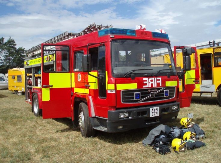 Suffolk Fire & Rescue Service Volvo AY51 CZN