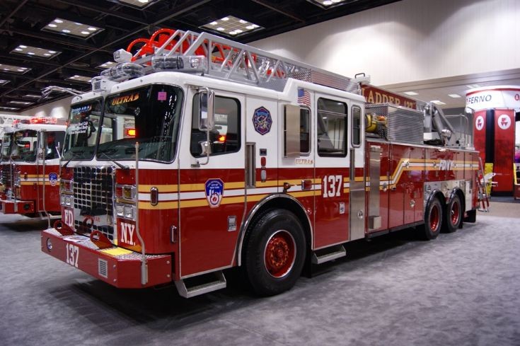 FDNY Ladder 137 Ferrara