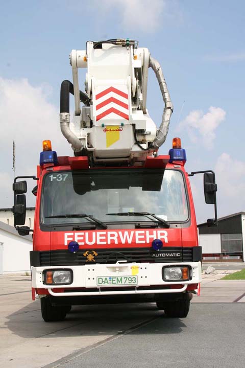 Merck Darmstadt Mercedes Bronto