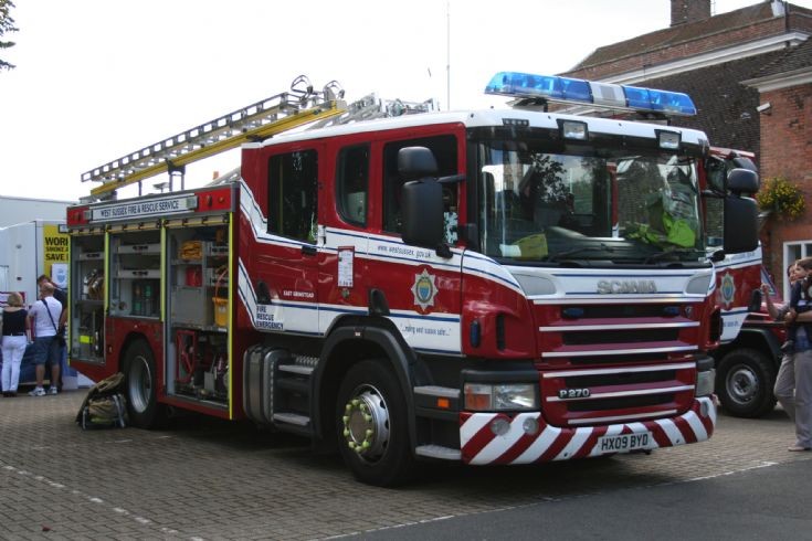 West Sussex Fire & Rescue Scania P270