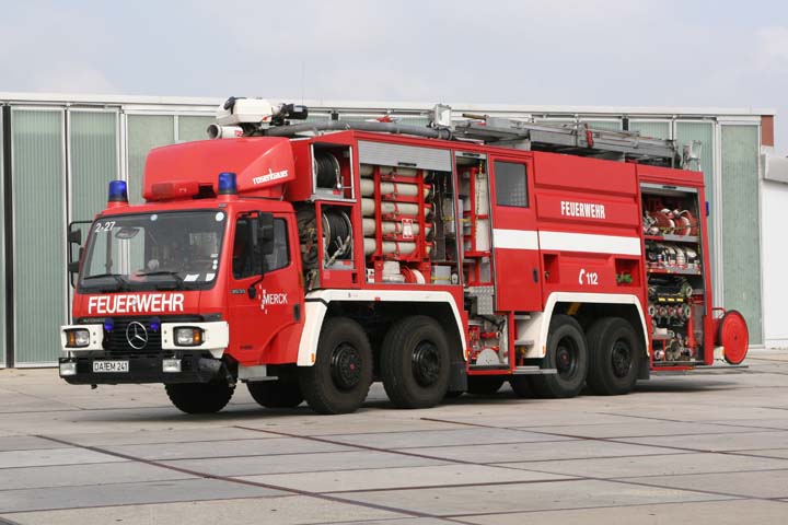 Merck Werkfeuerwehr Mercedes Rosenbauer Iguana