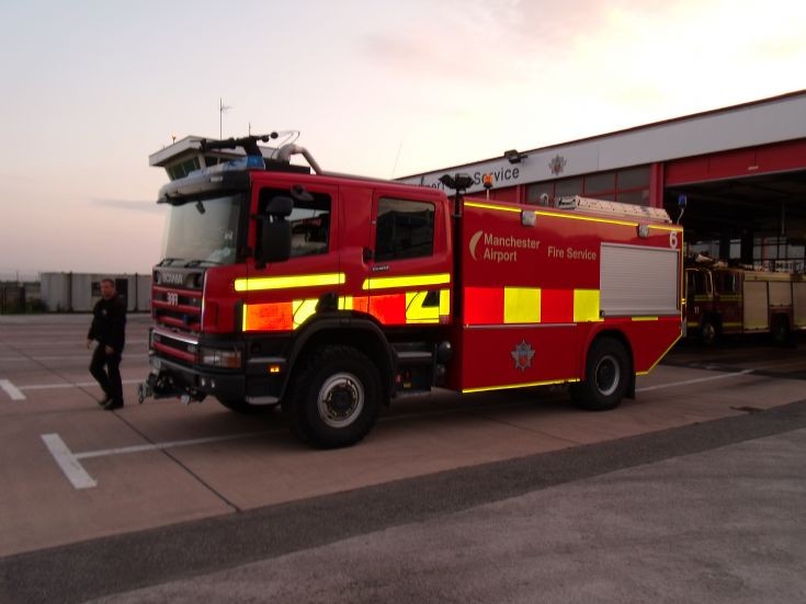 Manchester Airport Scania Cobra