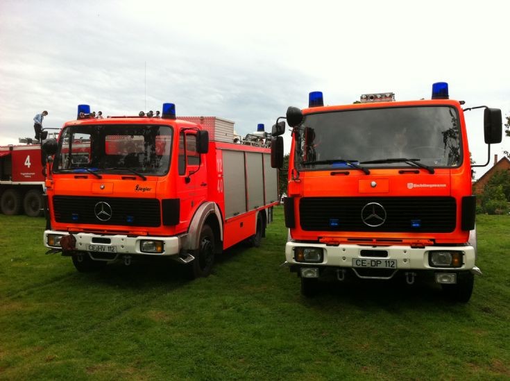 2 x Mercedes CE-HV112 and CE-DP112