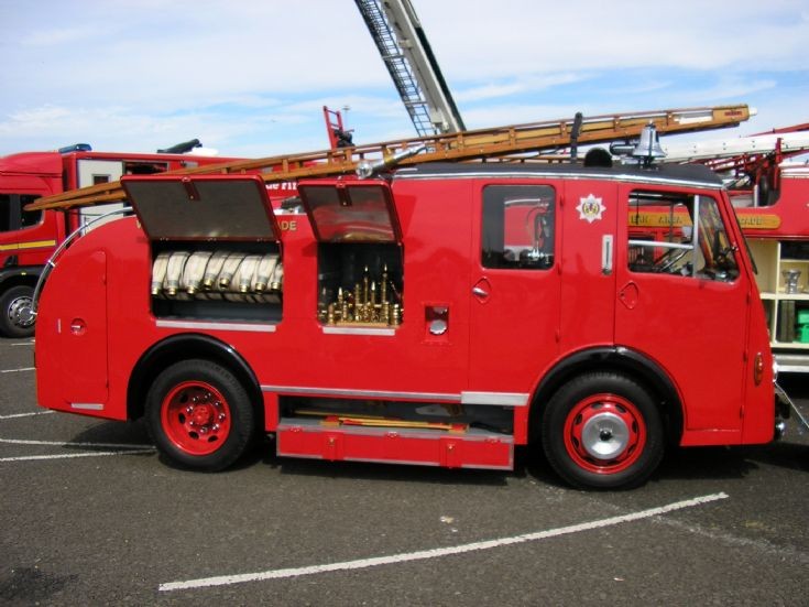 Strathclyde 1958 Dennis F8