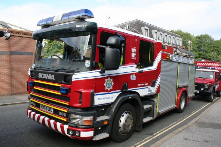 West Sussex Fire & Rescue Scania HX04 UWU