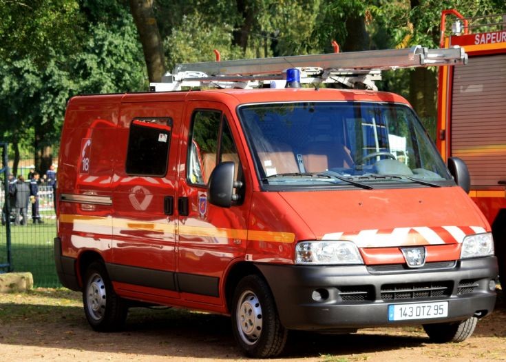 Peugeot VTU 143 DTZ 95