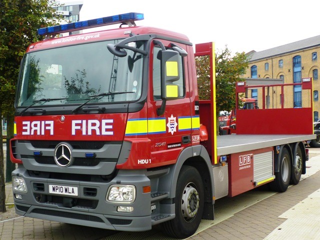 Mercedes Actros London FB WP10 WLA
