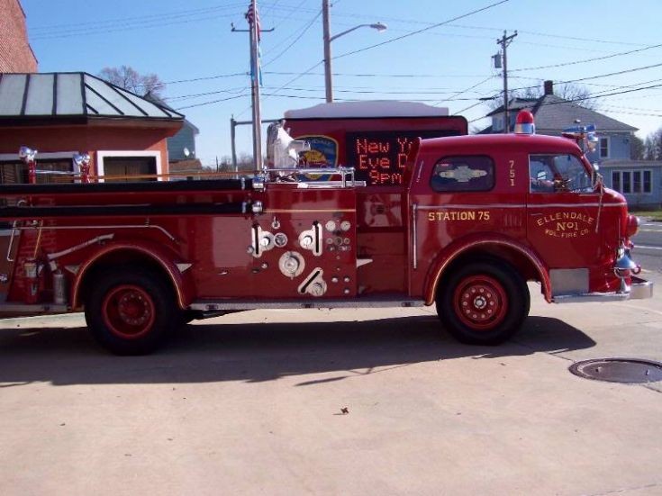 Fire Engines Photos 751 Ellendale, DE