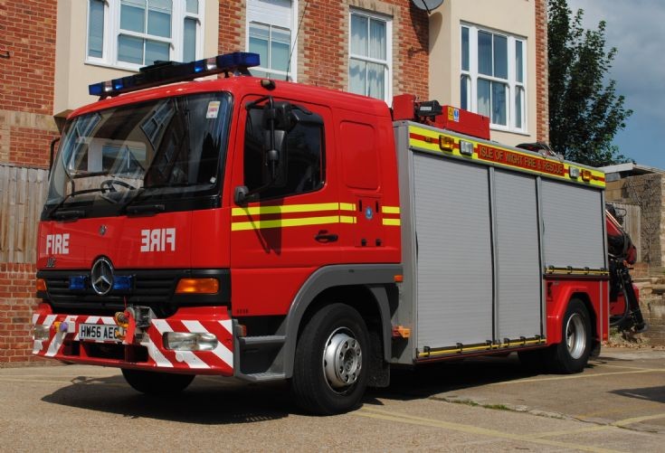 Isle of Wight Fire & Rescue Service HW56 AEC