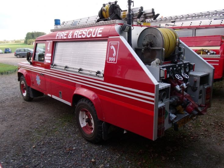 Fire 4   Land Rover L4P   Old Warden back