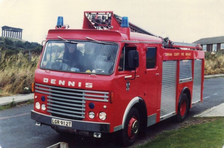 Durham County Dennis D Series Water Ladder