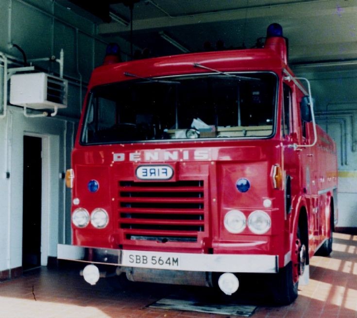 Tyne & Wear Dennis F131 WL