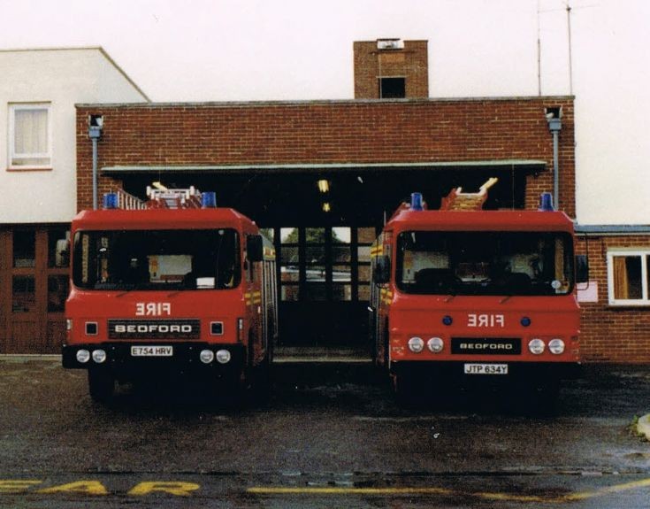 Havant fire station & appliances. 1988