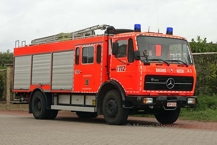 Brandweer Nieuwpoort Mercedes 1724 Somati Bachert
