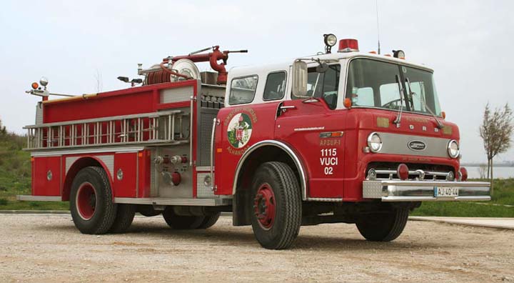 Ford 8000 E-One Bombeiros de Alhandra Portugal