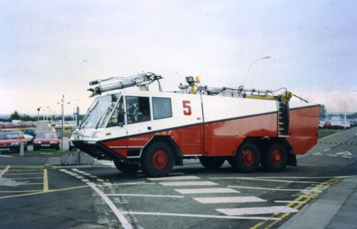 Scammell Super Nubian/Carmichael Jetranger S2500 